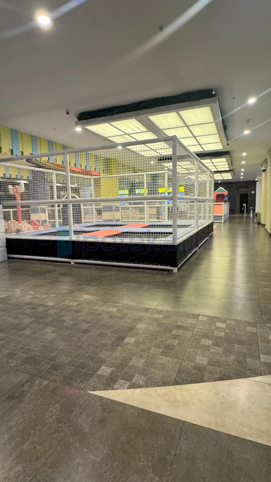 Satılır 3 otaqlı yeni tikili 85 m²