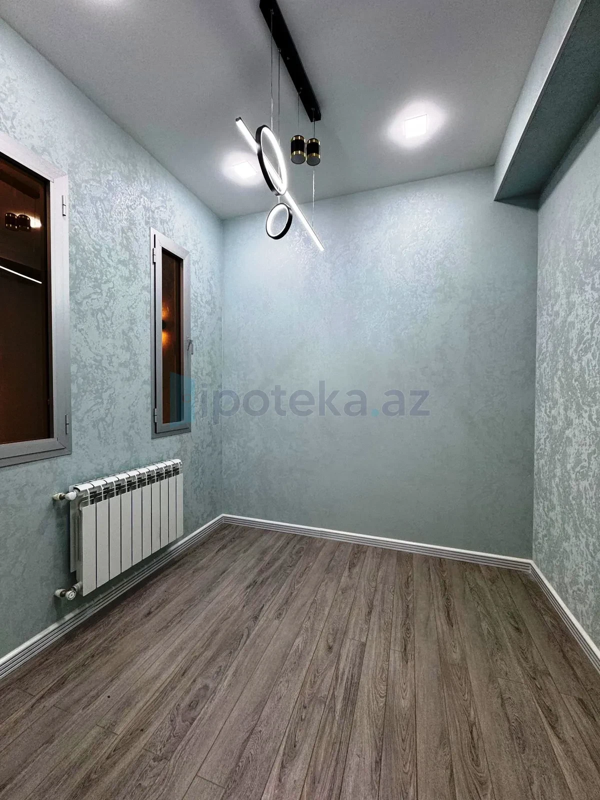 Satılır 3 otaqlı yeni tikili 85 m²
