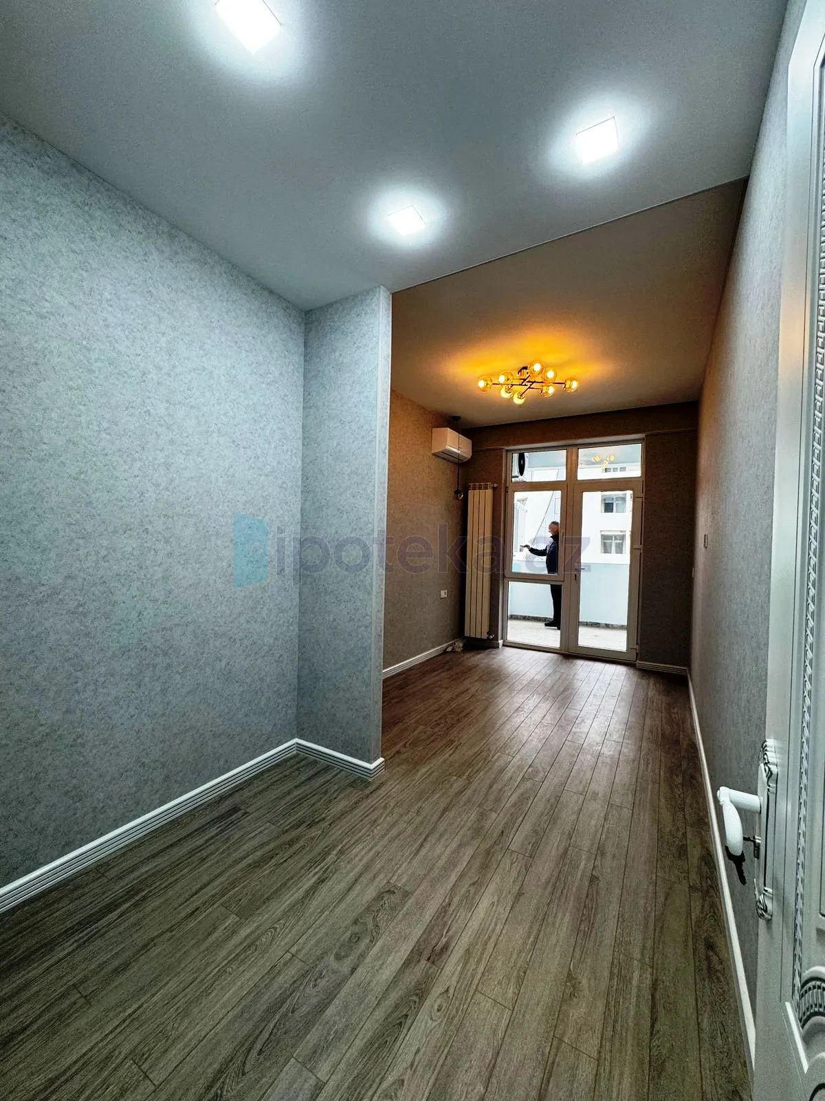 Satılır 3 otaqlı yeni tikili 85 m²