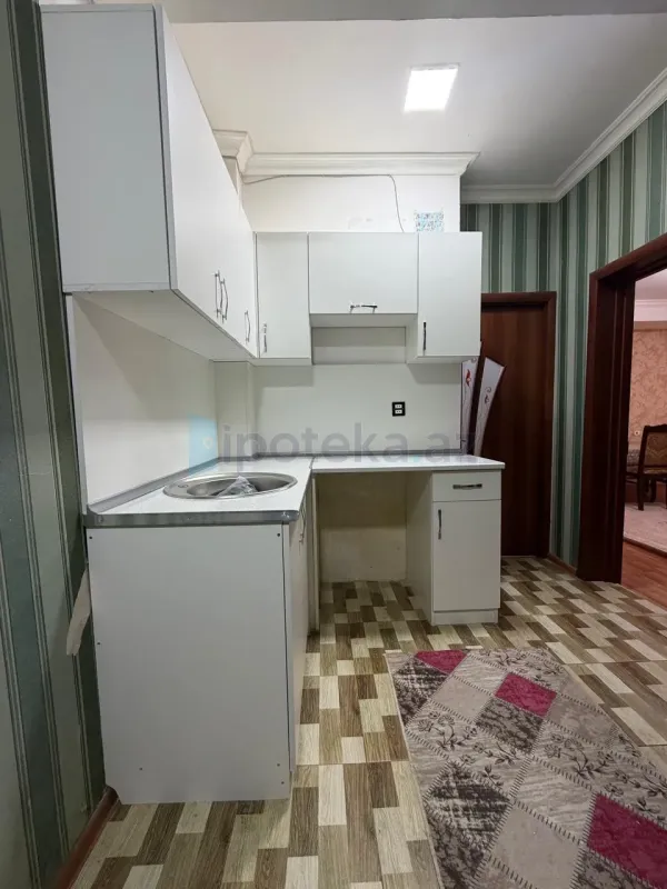 Satılır 2 otaqlı yeni tikili 55 m²