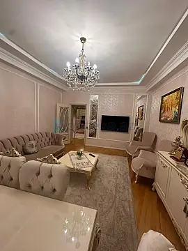 Satılır 3 otaqlı yeni tikili 90 m²