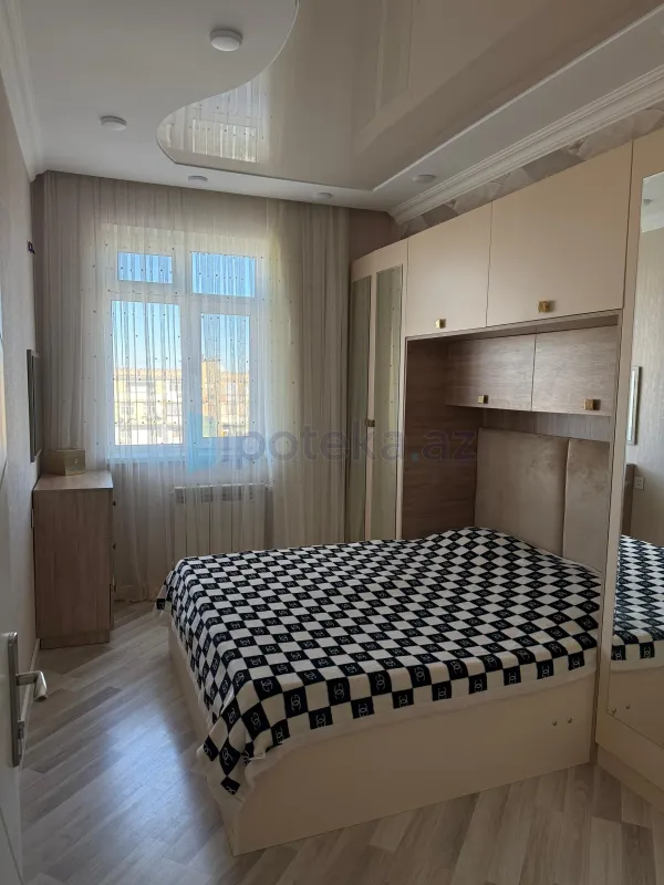 Satılır 3 otaqlı yeni tikili 72 m²
