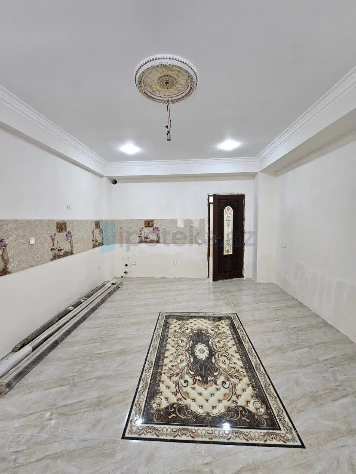 Satılır 3 otaqlı yeni tikili 120 m²