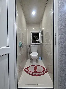 Satılır 2 otaqlı köhnə tikili 60 m²
