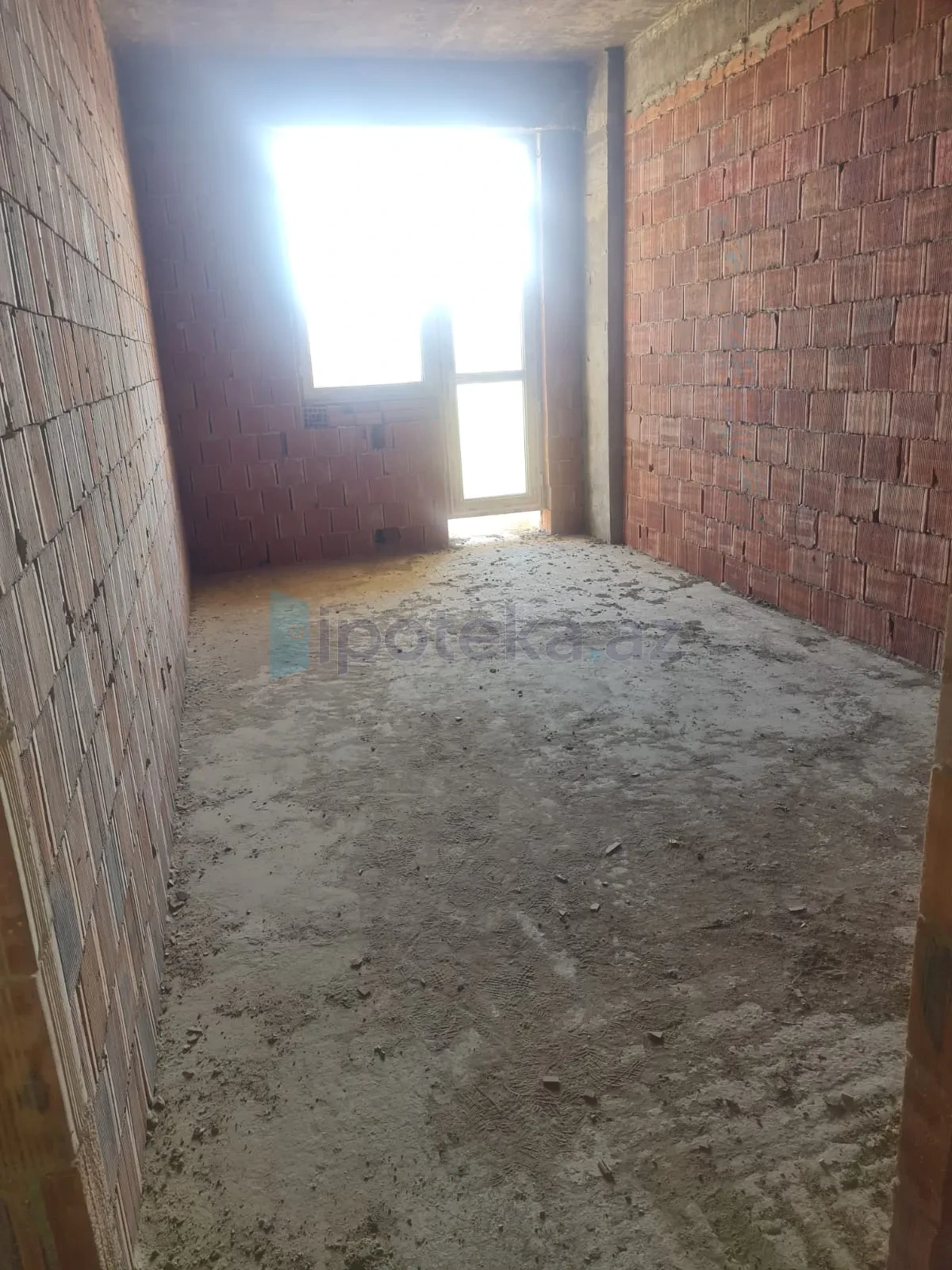 Satılır 2 otaqlı yeni tikili 73 m²