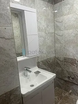 Satılır 2 otaqlı yeni tikili 68 m²
