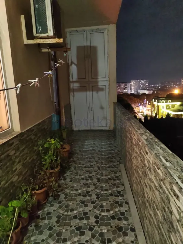 Satılır 3 otaqlı yeni tikili 100 m²