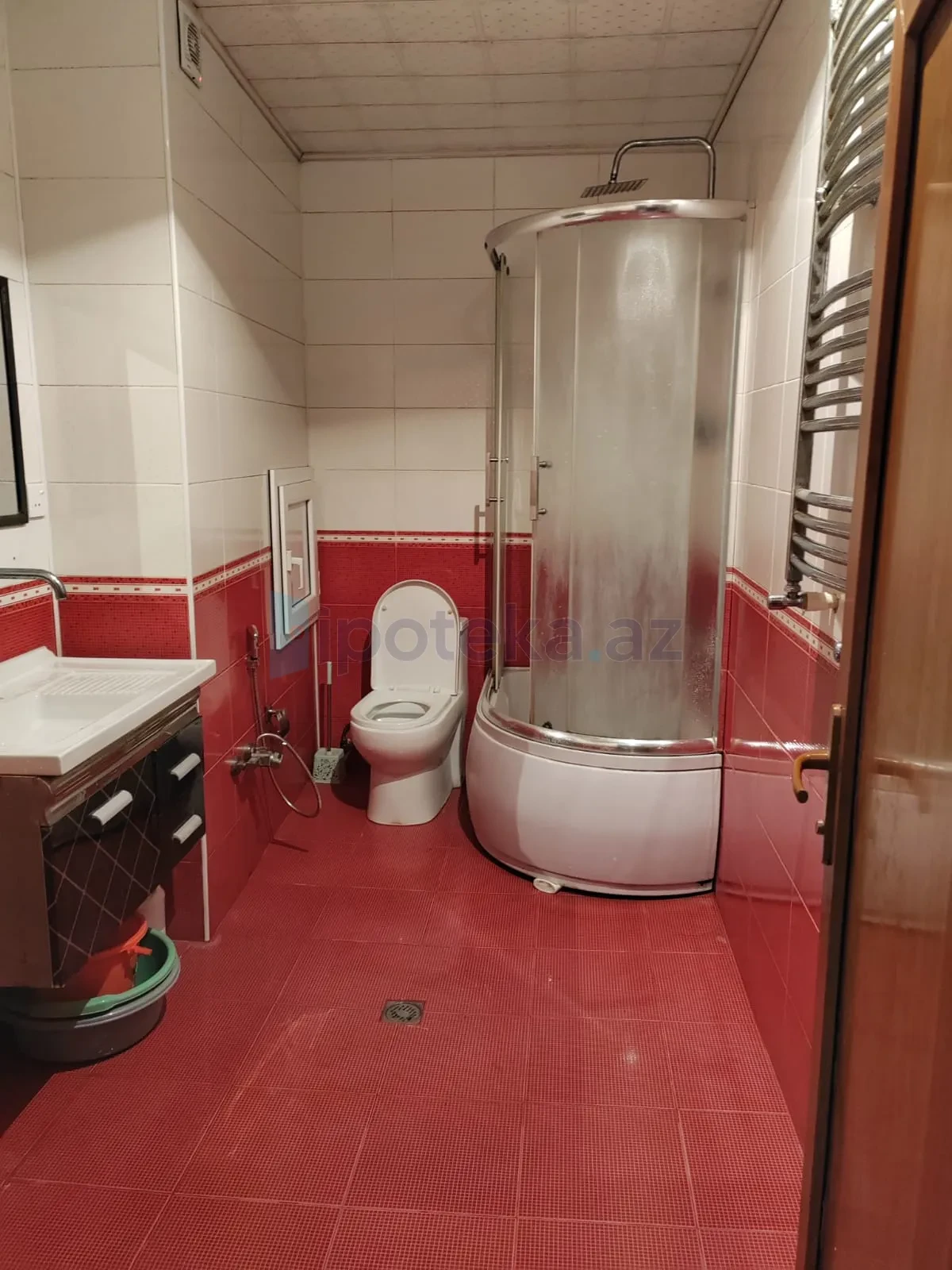 Satılır 3 otaqlı yeni tikili 100 m²