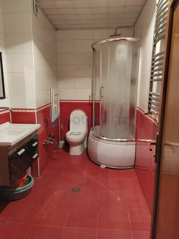 Satılır 3 otaqlı yeni tikili 100 m²