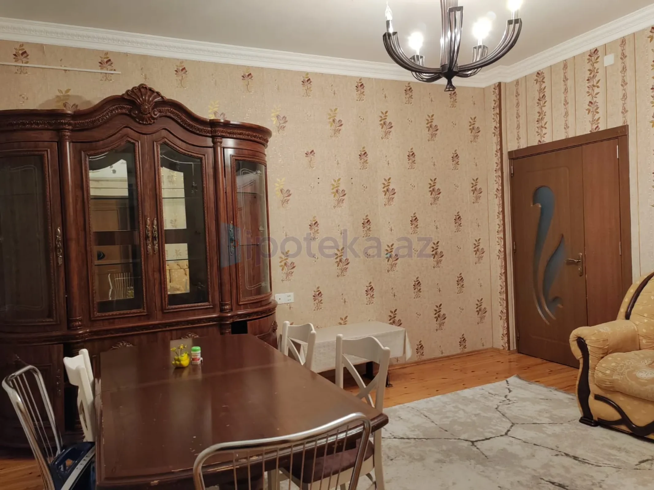 Satılır 3 otaqlı yeni tikili 100 m²