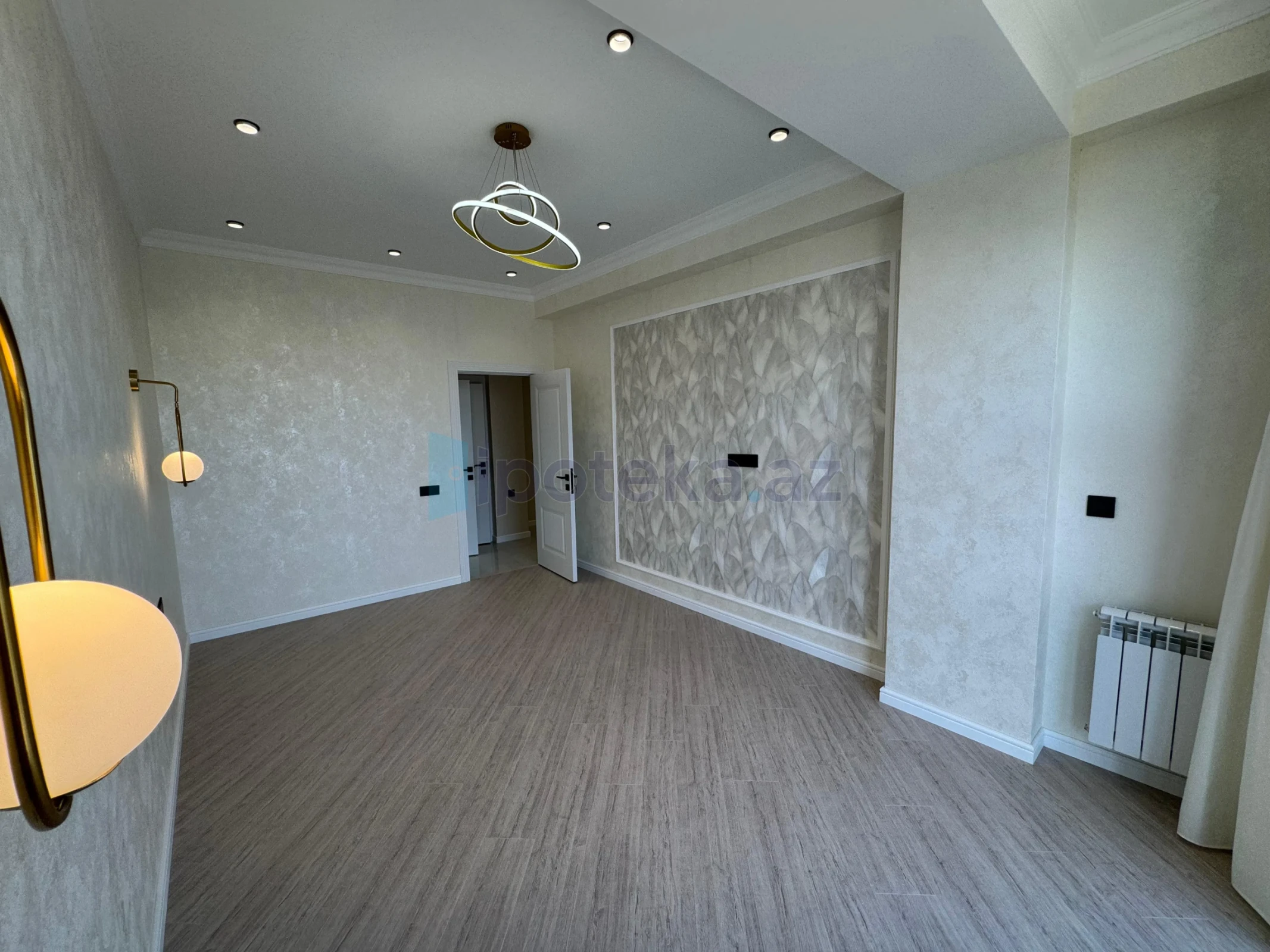 Satılır 3 otaqlı yeni tikili 82 m²