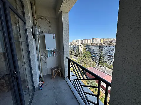 Satılır 3 otaqlı yeni tikili 82 m²
