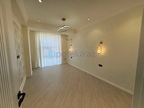 Satılır 3 otaqlı yeni tikili 82 m²