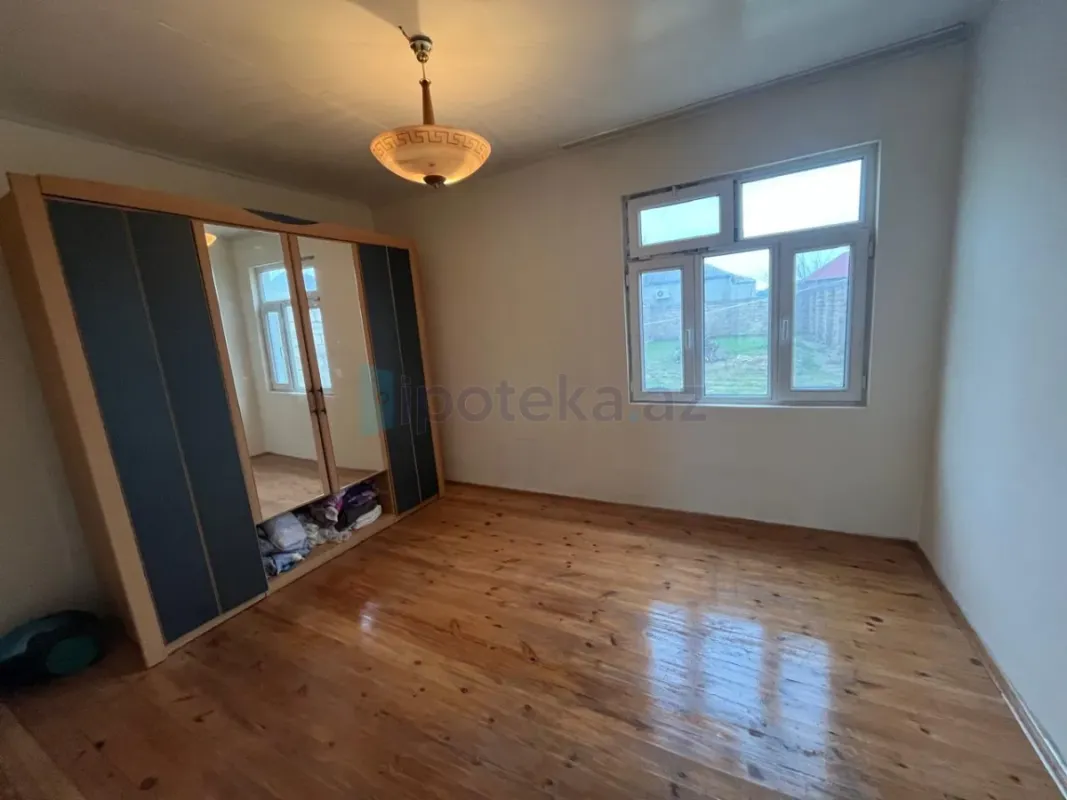 Satılır 3 otaqlı həyət evi