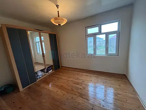 Satılır 3 otaqlı həyət evi