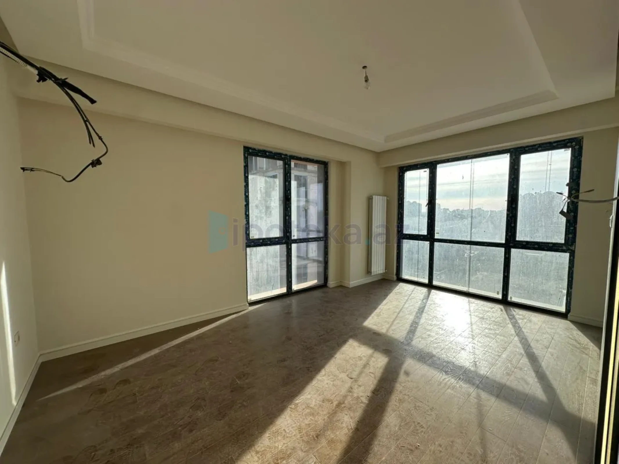 Satılır 3 otaqlı yeni tikili 83.6 m²
