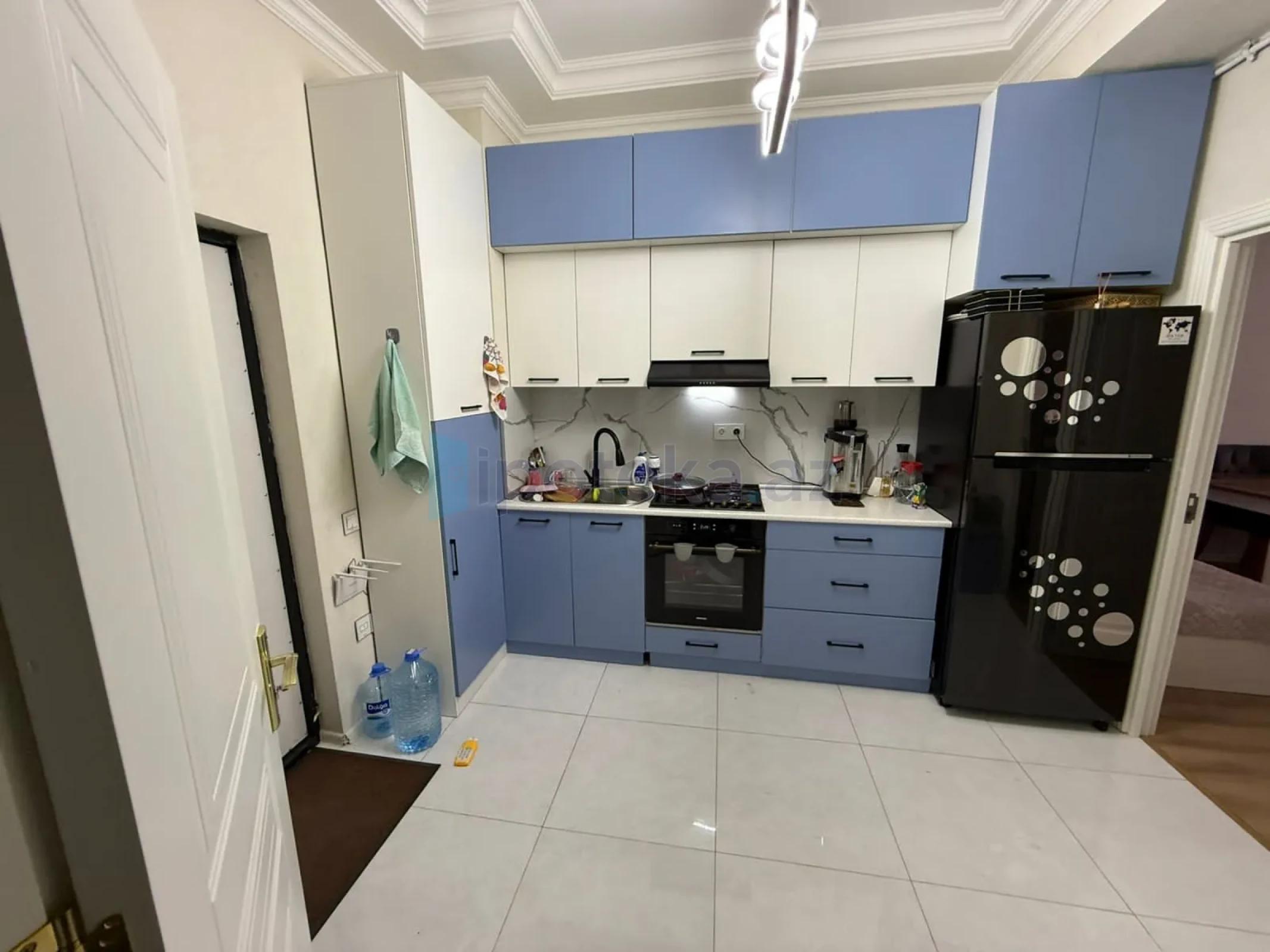 Satılır 2 otaqlı yeni tikili 72 m²