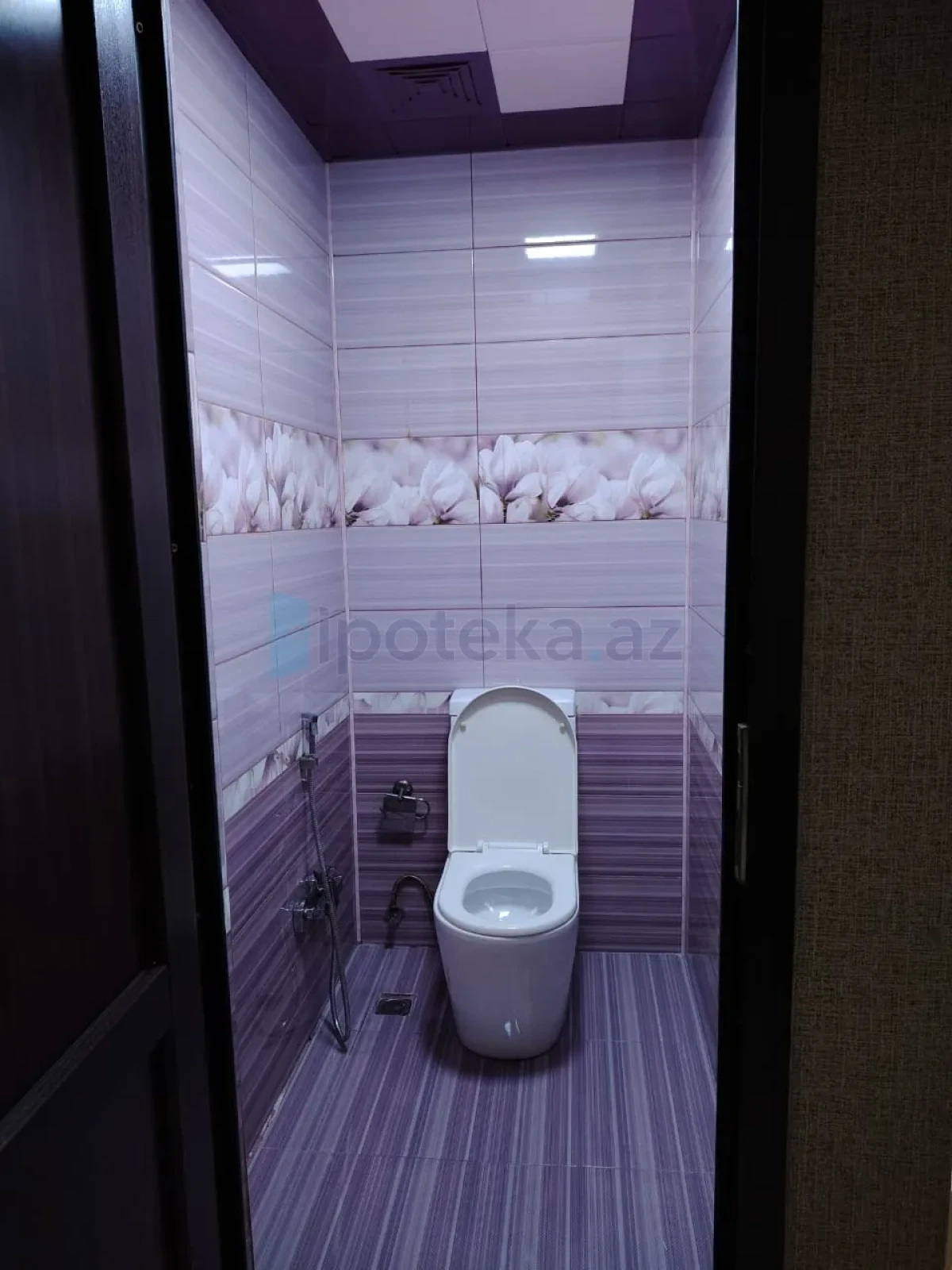 Satılır 2 otaqlı yeni tikili 69 m²