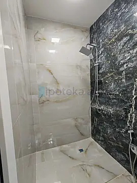 Satılır 2 otaqlı yeni tikili 58 m²