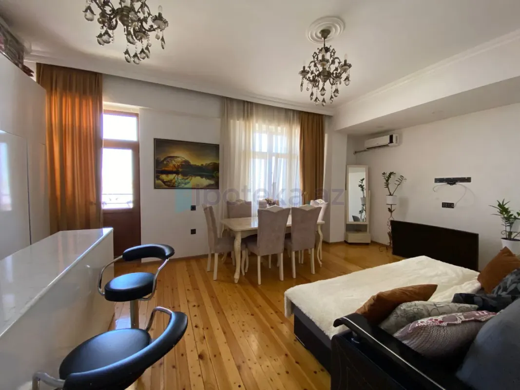 Satılır 2 otaqlı yeni tikili 68 m²