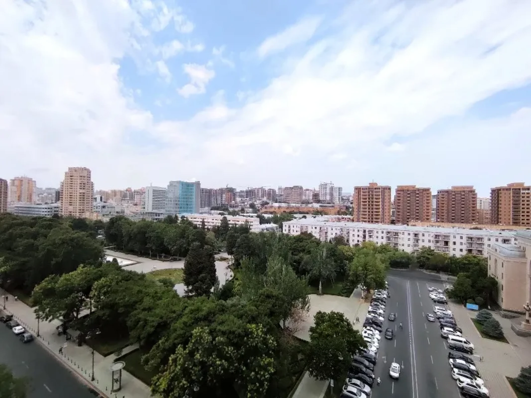 Satılır 5 otaqlı yeni tikili 253 m²