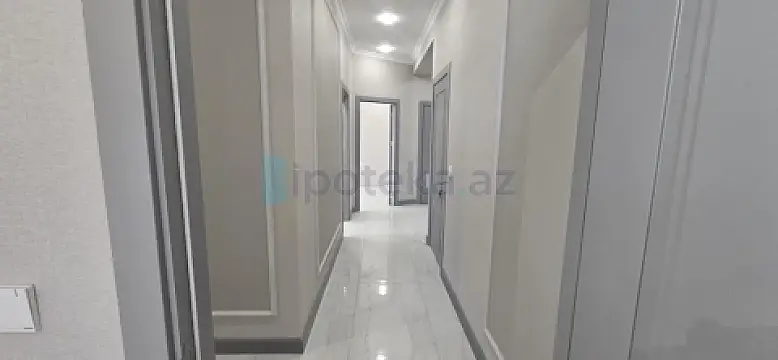Satılır 3 otaqlı yeni tikili 112 m²