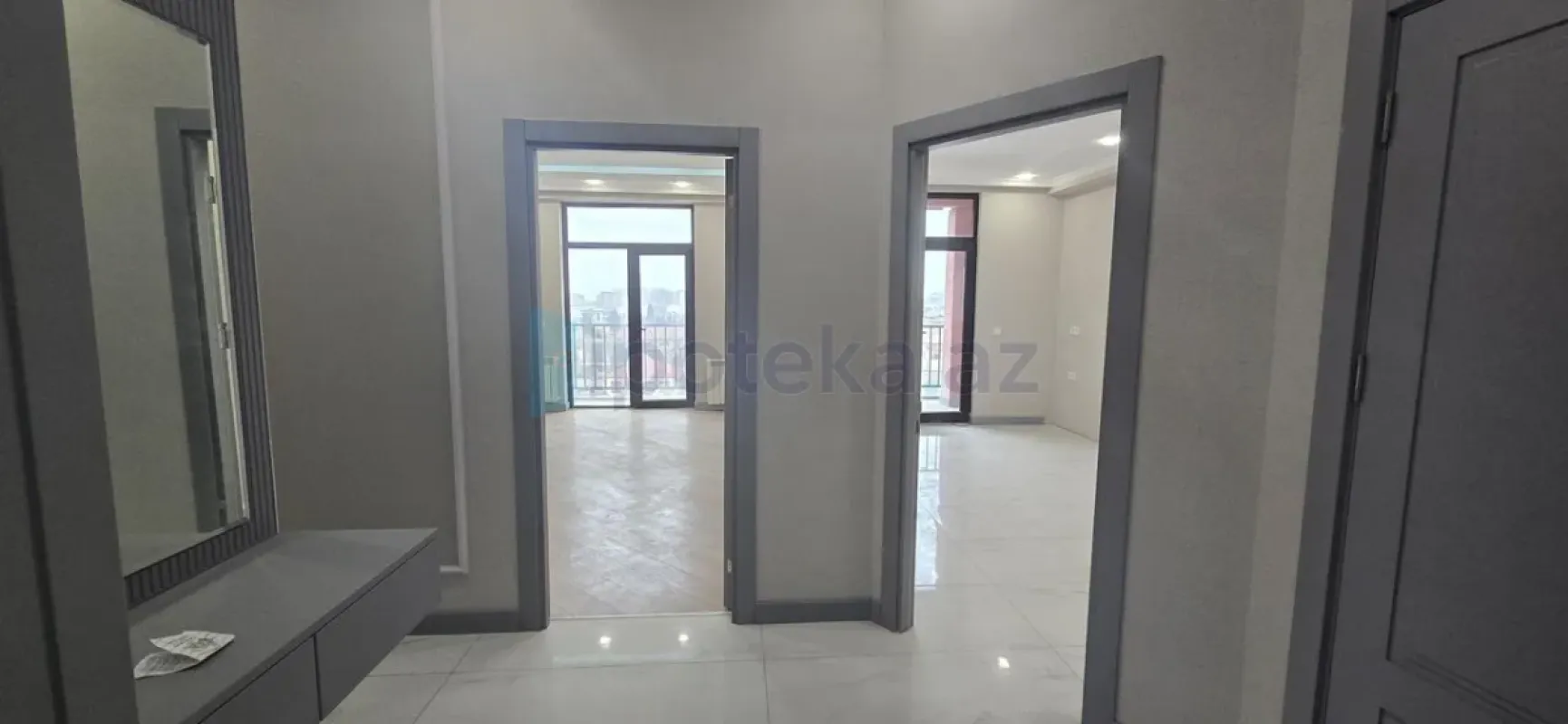 Satılır 3 otaqlı yeni tikili 112 m²