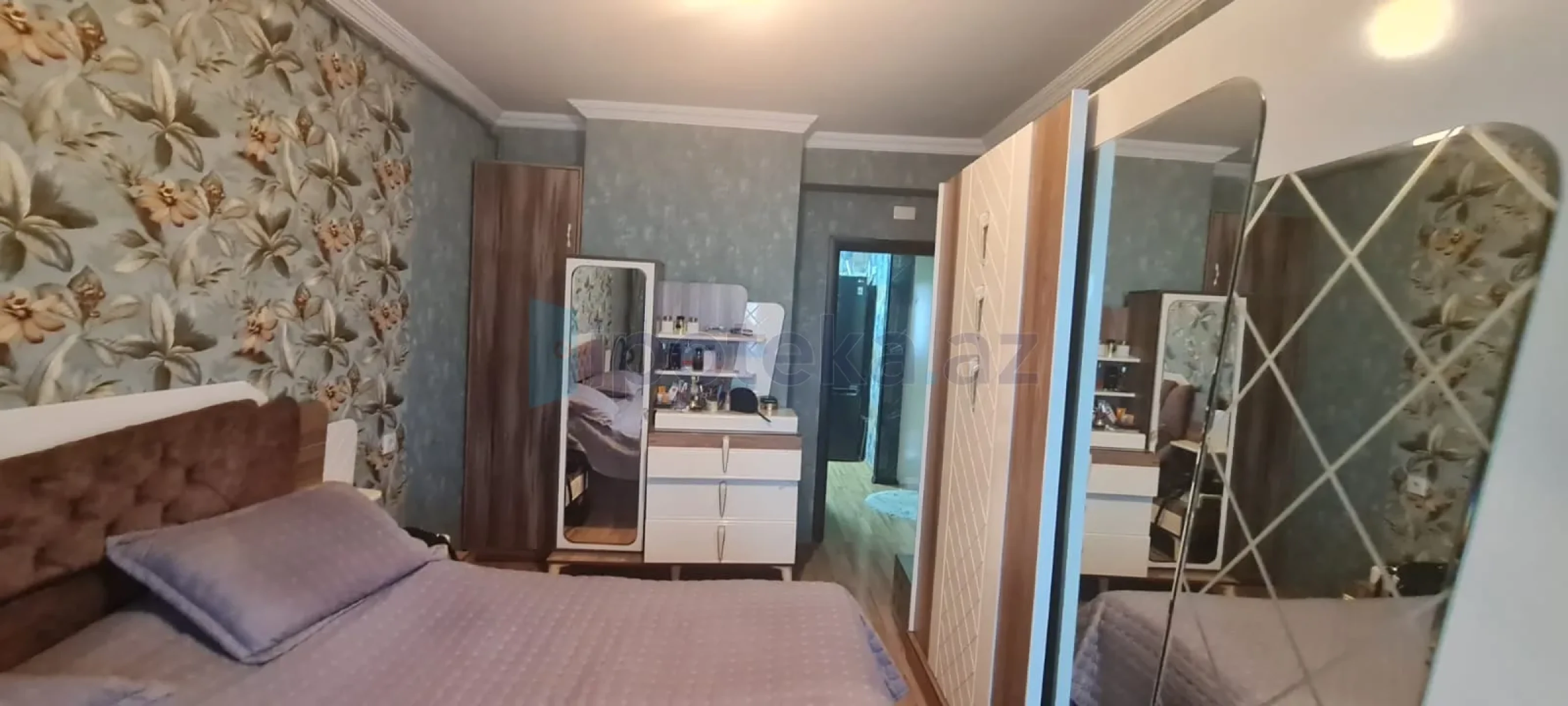 Satılır 2 otaqlı yeni tikili 60 m²