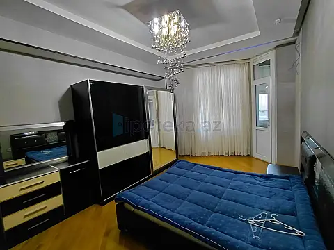 Satılır 4 otaqlı yeni tikili 127 m²