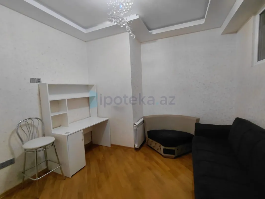 Satılır 4 otaqlı yeni tikili 127 m²