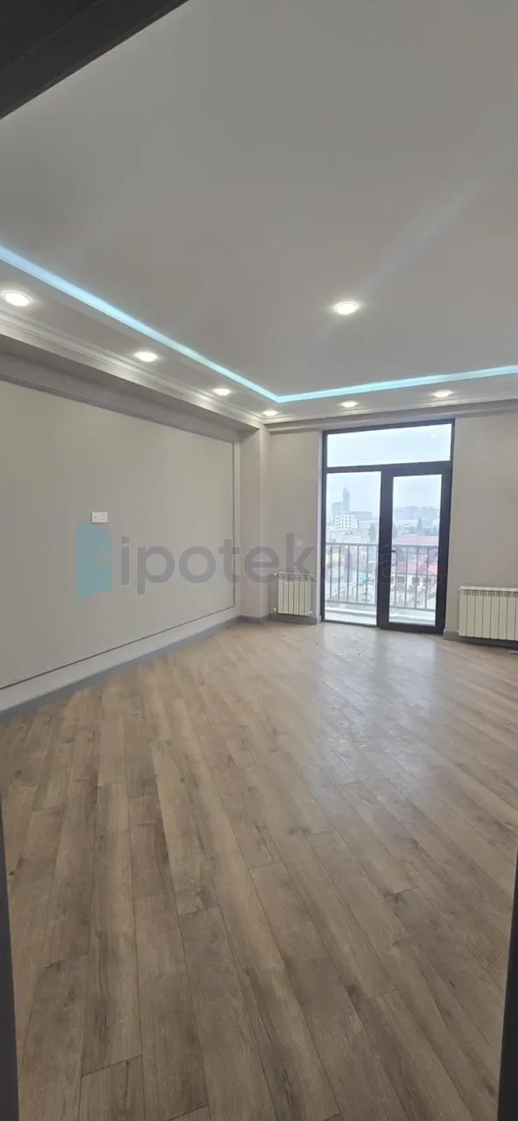 Satılır 3 otaqlı yeni tikili 112 m²