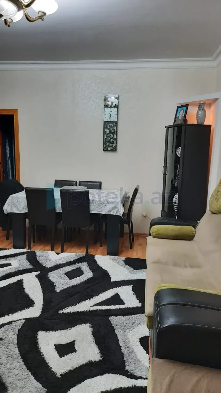 Satılır 3 otaqlı yeni tikili 90 m²