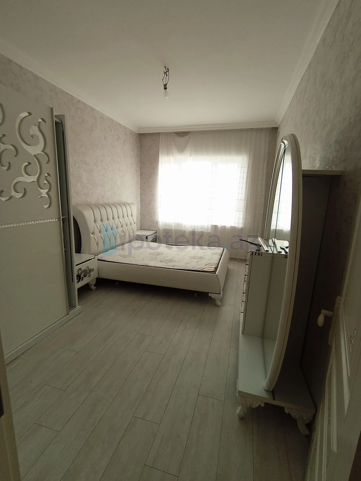 Satılır 4 otaqlı həyət evi 140 m²