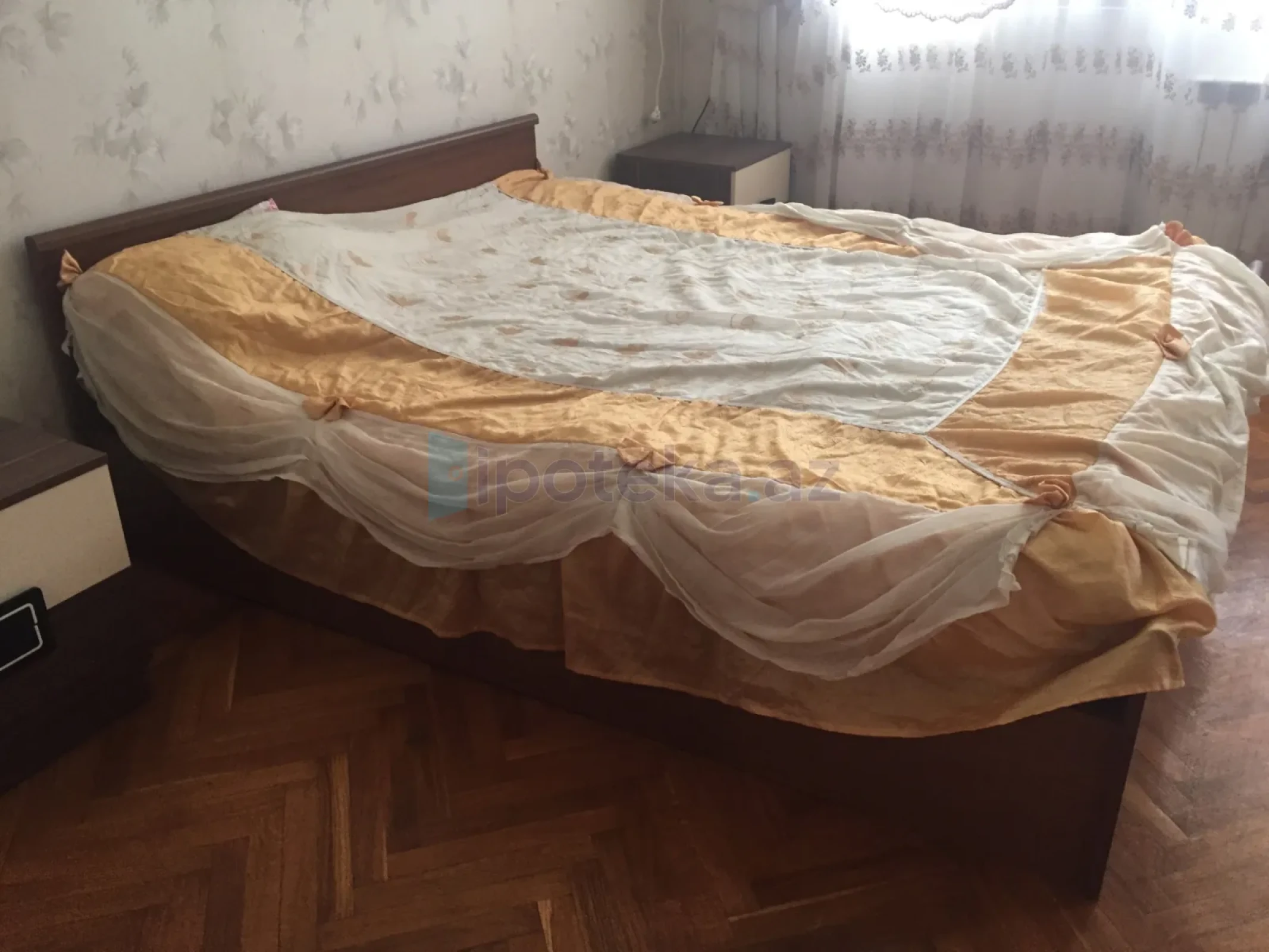 Satılır 4 otaqlı yeni tikili 100 m²