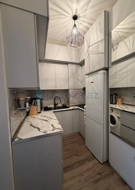 Satılır 2 otaqlı yeni tikili 50 m²