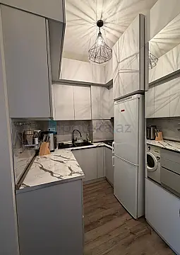 Satılır 2 otaqlı yeni tikili 50 m²
