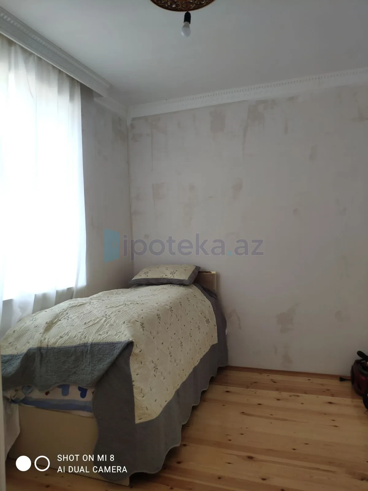 Satılır 7 otaqlı həyət evi 200 m²
