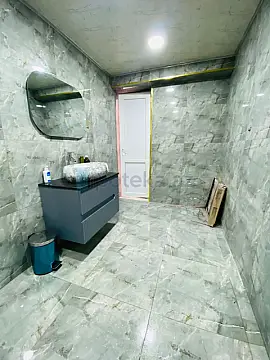 Satılır 7 otaqlı həyət evi 200 m²