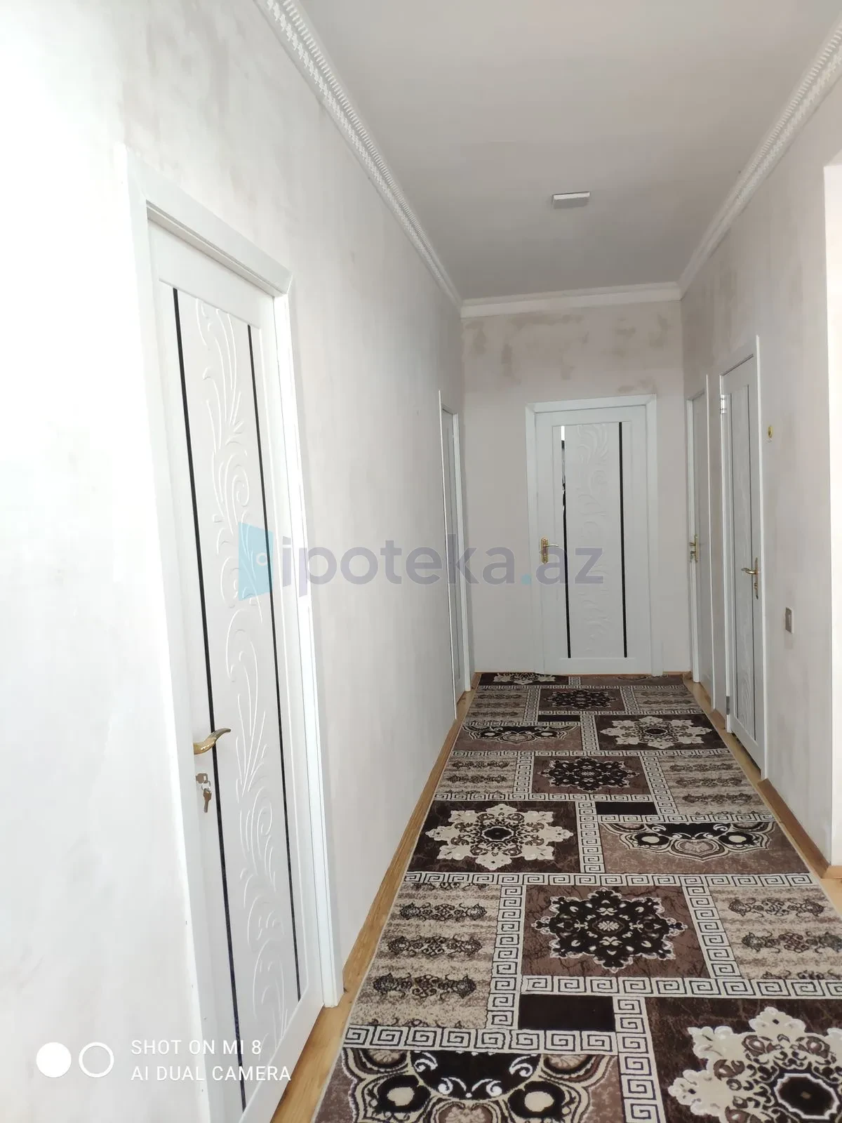 Satılır 7 otaqlı həyət evi 200 m²