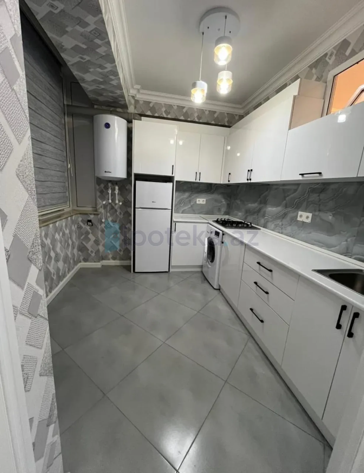 Satılır 2 otaqlı yeni tikili 56 m²