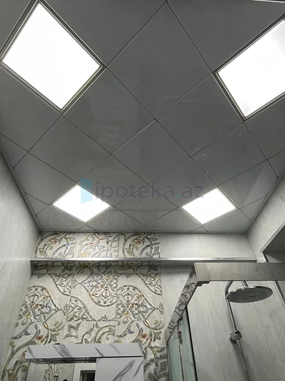 Satılır 2 otaqlı yeni tikili 56 m²