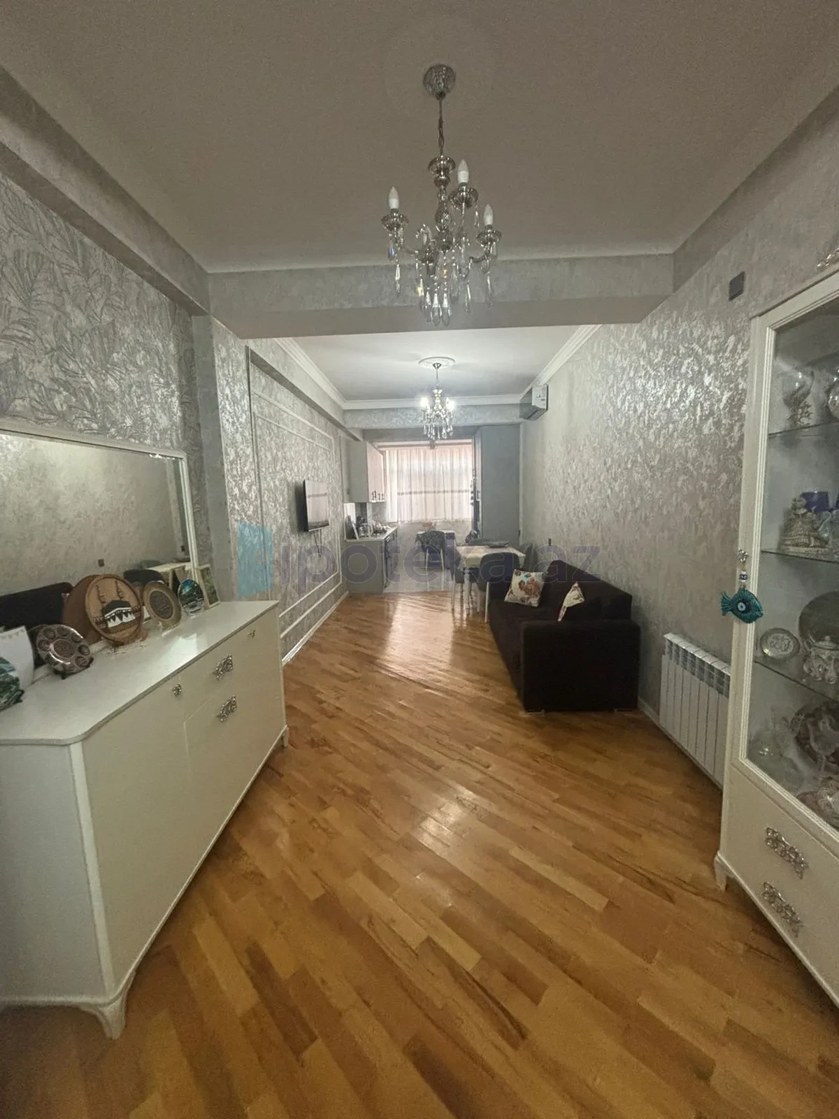 Satılır 2 otaqlı yeni tikili 79 m²