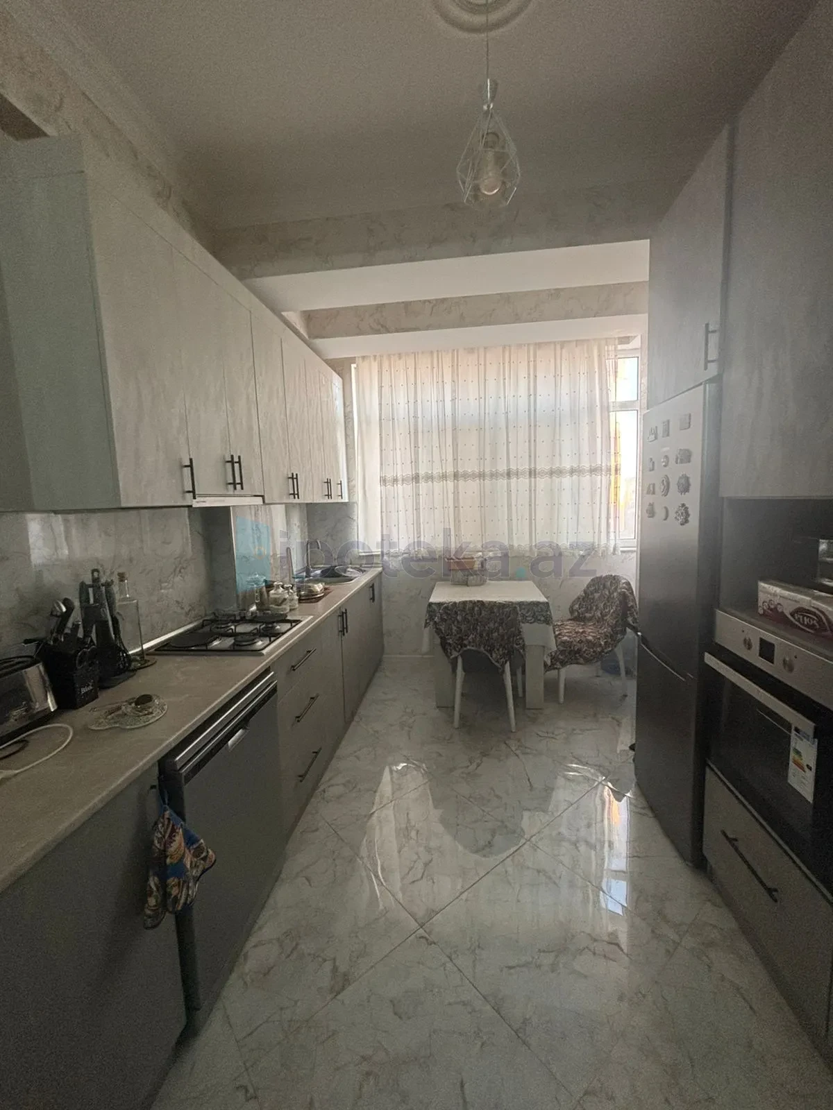 Satılır 2 otaqlı yeni tikili 79 m²