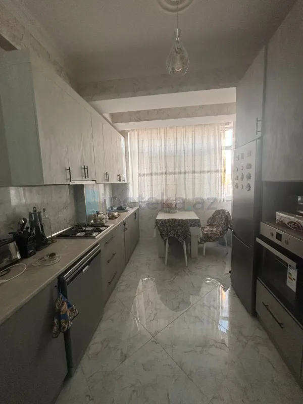 Satılır 2 otaqlı yeni tikili 79 m²