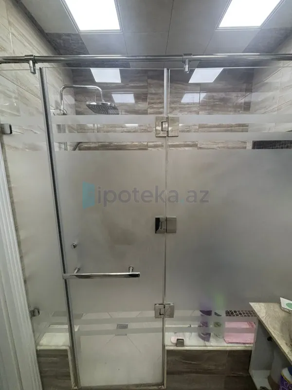 Satılır 2 otaqlı yeni tikili 79 m²