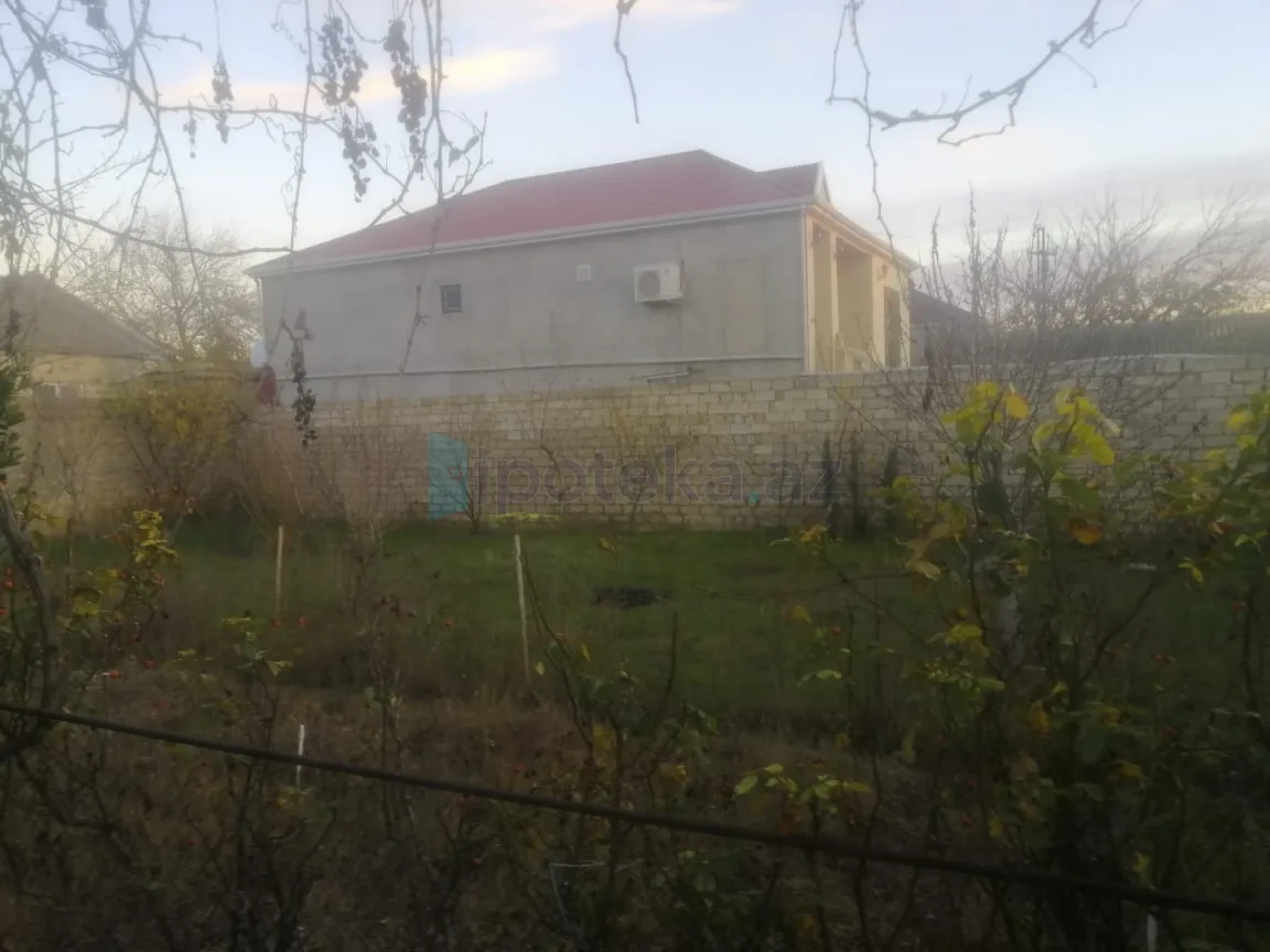 Satılır 3 otaqlı mənzil 170 m²