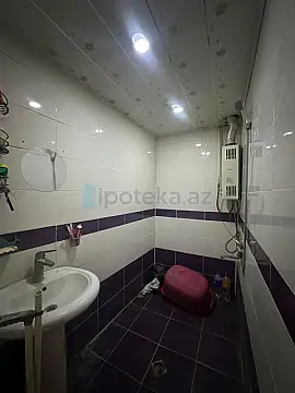 Satılır 2 otaqlı köhnə tikili 60 m²