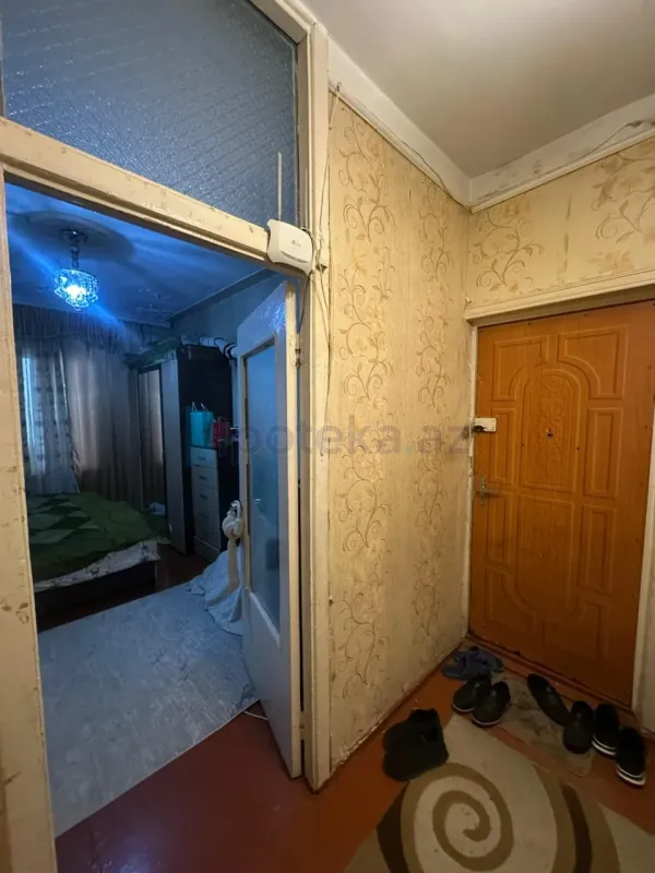 Satılır 2 otaqlı köhnə tikili 60 m²