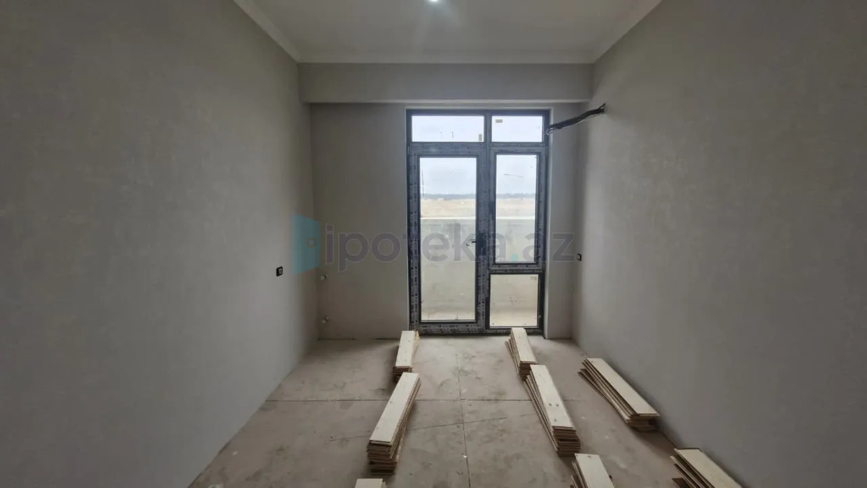 Satılır 3 otaqlı yeni tikili 71 m²