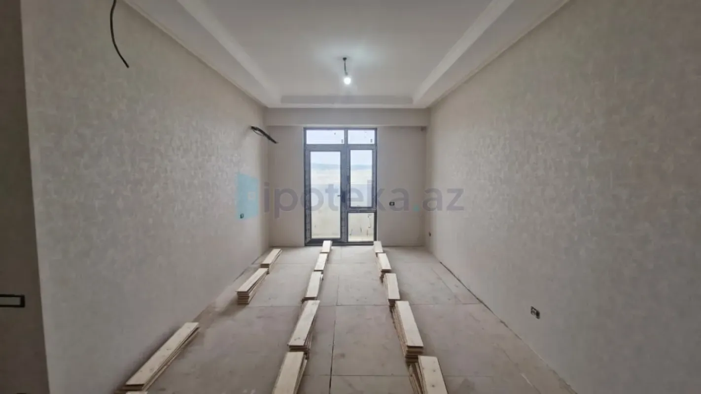 Satılır 3 otaqlı yeni tikili 71 m²